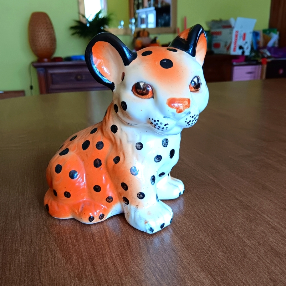 MCM Shafford ceramic leopard cub